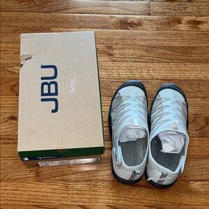 JBU Light Gray Slip-On Shoes